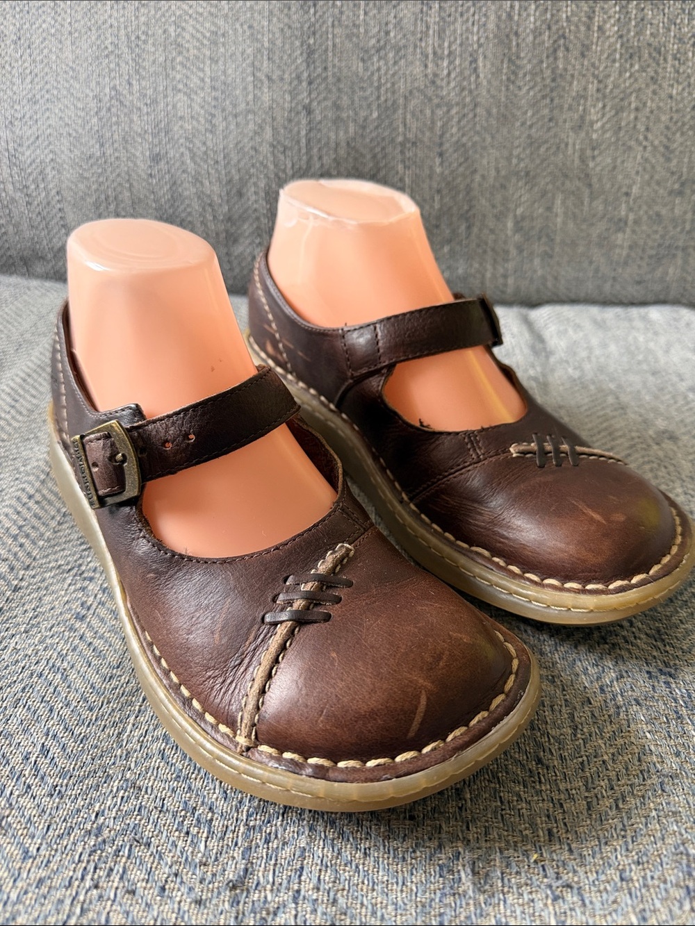 Dr Martens Women’s Brown Leather Mary Jane Shoes Size: 7 Men’s Size: 6
